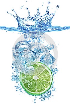 Lime slice in water