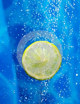 Lime in a water splash