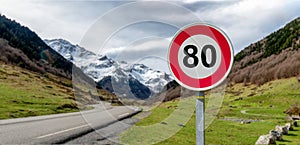 Limit speed at 80 km/h on the french roads