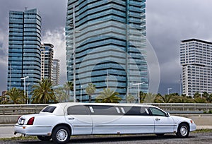 LIMOUSINE