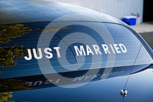 Limousine Sign Just Married