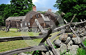 Lincoln, MA: Historic 1732 Hartwell Tavern