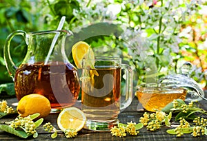 Linden tea with honey