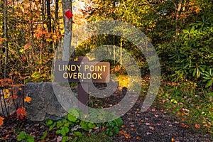 Lindy Point Overlook sign