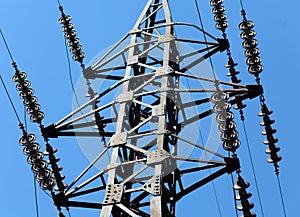 Line of electric transmission