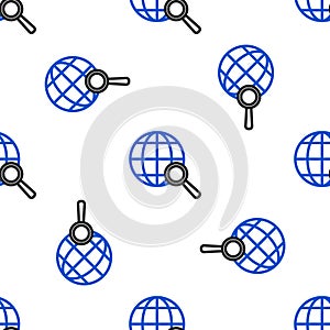 Line Magnifying glass with globe icon isolated seamless pattern on white background. Analyzing the world. Global search