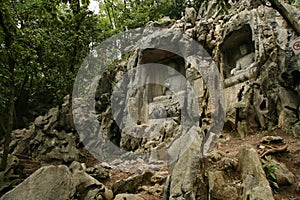 Lingyin temple klippe cliff statues