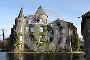 Linnep Castle