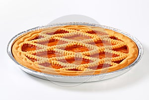 Linzer apricot tart