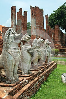 Lion Statues, Antiquities