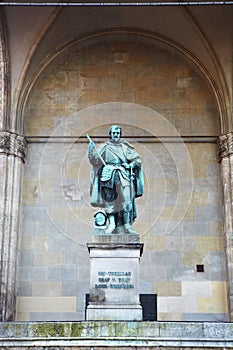 Lions at Feldherrnhalle photo