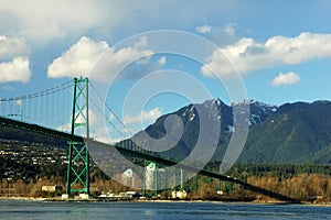 Lions gate bridge, vancouver