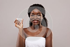 Lip Cracking Prevention. Beautiful African American Lady Holding Hygienic Chapstick