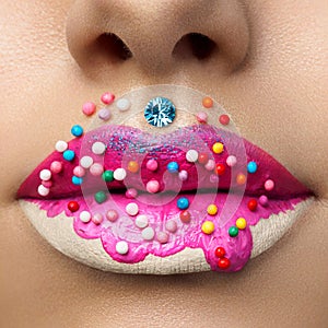 Lips with sweet donut makeup