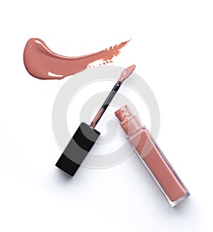 Liquid lipstick with a single color swipe