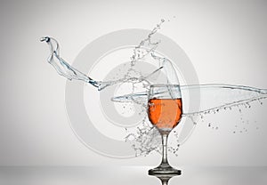 Liquid Splash Wine Glass