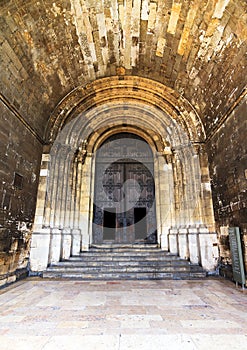 Lisbon Cathedral door