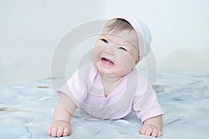 Little baby girl 4 month crying