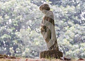A little boy angel statue