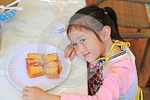 Little Chef showing French toast bacon