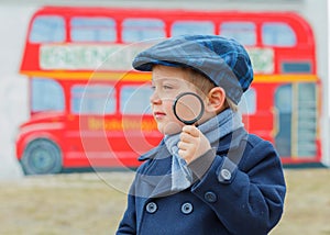 Little detective