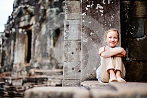 Little girl at Bayon temple