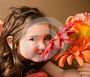 Little girl with flowers