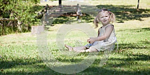 Little girl play in the park