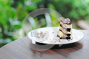 Little pice of chocolate cake with banana