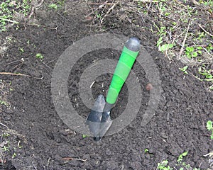 Little shovel for doing the digging