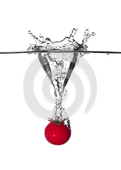 Little tomato splash in water