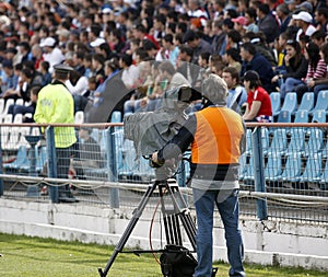 Live broadcasting camera operator