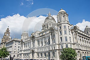 Liverpool liver royal building