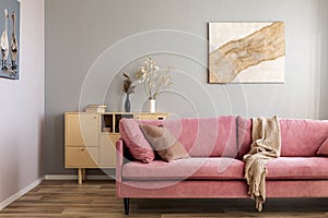 neutral colors with accents of pink and wood