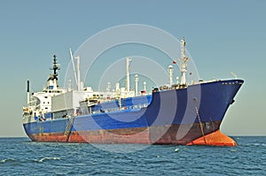 LNG carrier ship for natural gas