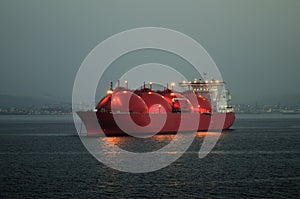 LNG carrier ship for natural gas