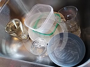 Dirty Dishes photo