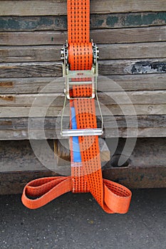 Load strap.