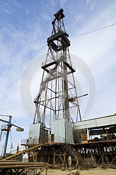 Loaded drilling rig