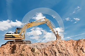 Loader excavator machine