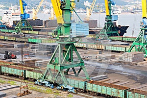 Loading of metal at the port of Nakhodka, Russia