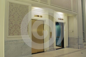 Lobby elevators