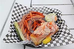 Lobster roll