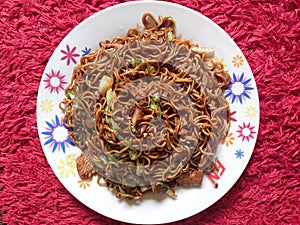 Local Fried Noodles With Vegetables and souce