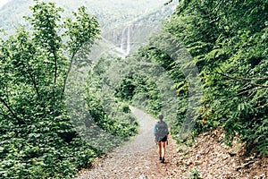 Local travel in the neighborhood in nature