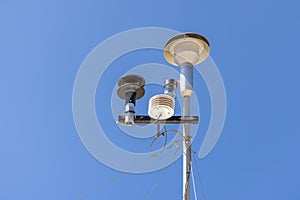 Local weather station for the measurement of temperature, ambient relative humidity rain precipitation and barometric pressure photo