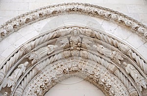 Arch of Saint James Cathedral in Sibenik photo
