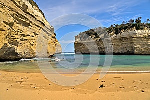 Loch Ard Gorge from the beachside without people