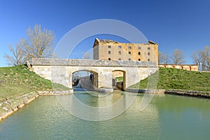 Lock number 7 of the Castilla canal. Tamariz de Campos, Valladolid, Spain