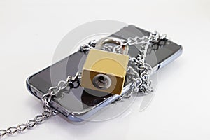 Lock smart phone by chain